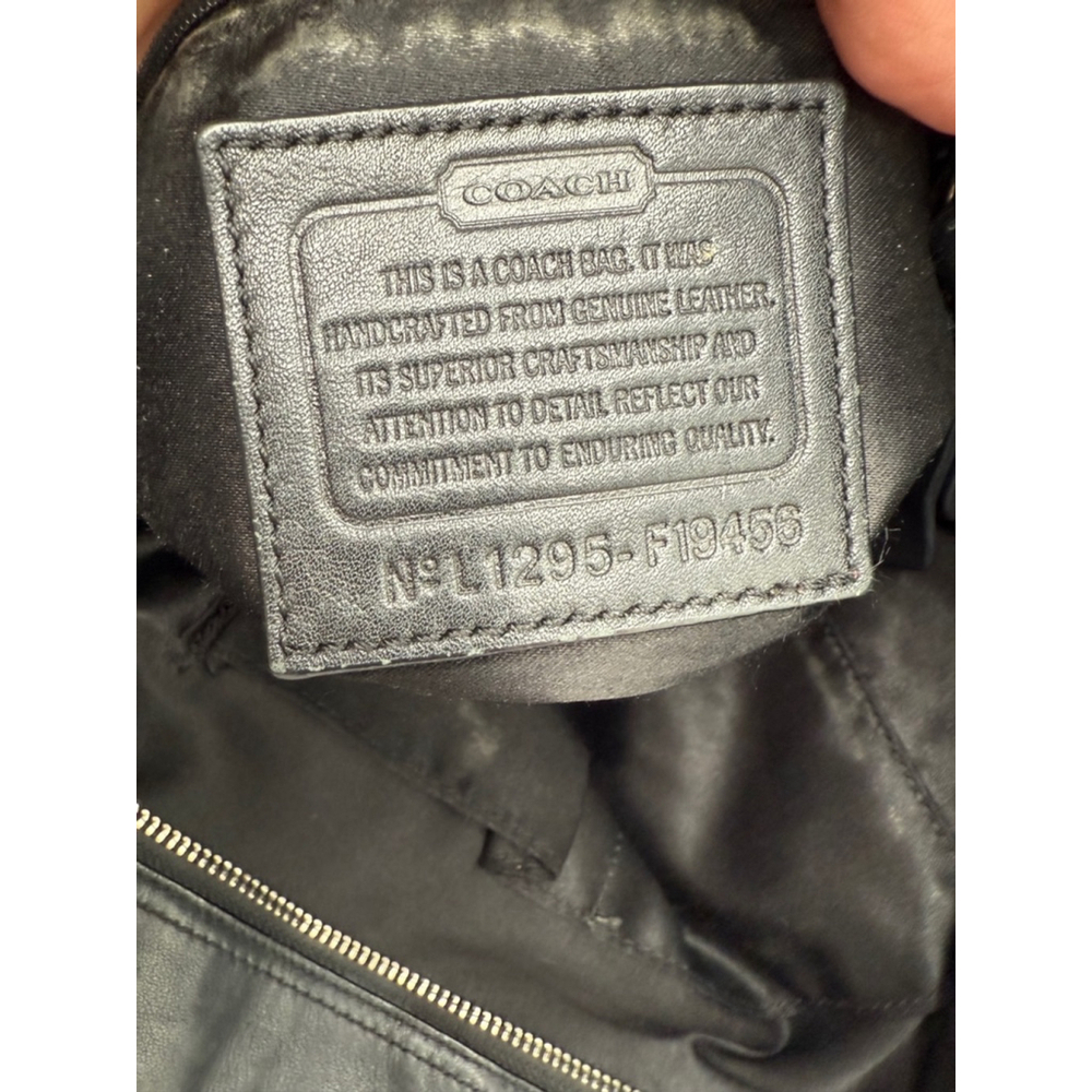 Coach Gallery‎ North South Black Leather with Side Zippers F19456 - Picture 9 of 10